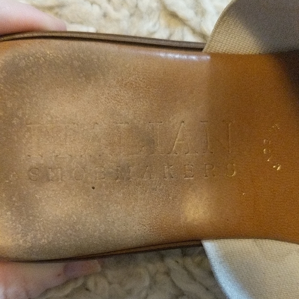Italian Shoemakers Ivory and Brown Elastic Thong Sandals - Picture 2 of 5